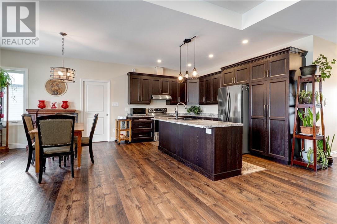 4072 Bonaventure Drive, Hanmer, Ontario  P3P 0E2 - Photo 4 - 2126231