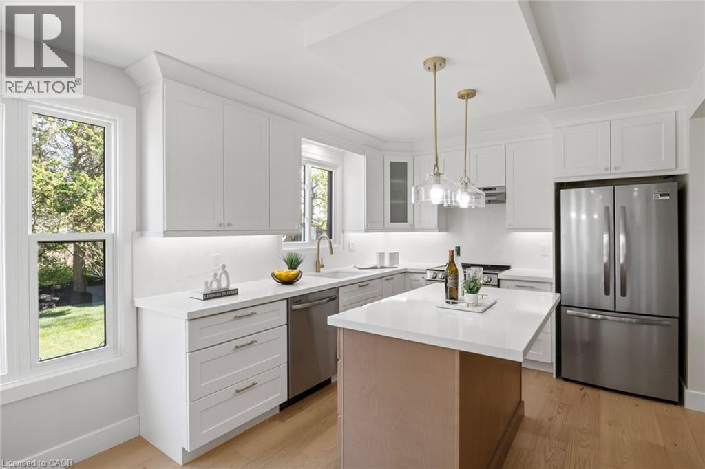 92 Scenic Wood Crescent, Kitchener, Ontario  N2A 3N6 - Photo 8 - 40808022