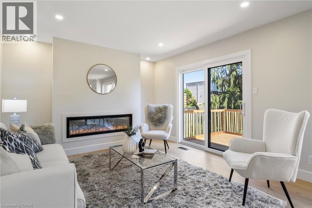 92 Scenic Wood Crescent, Kitchener, Ontario  N2A 3N6 - Photo 12 - 40808022