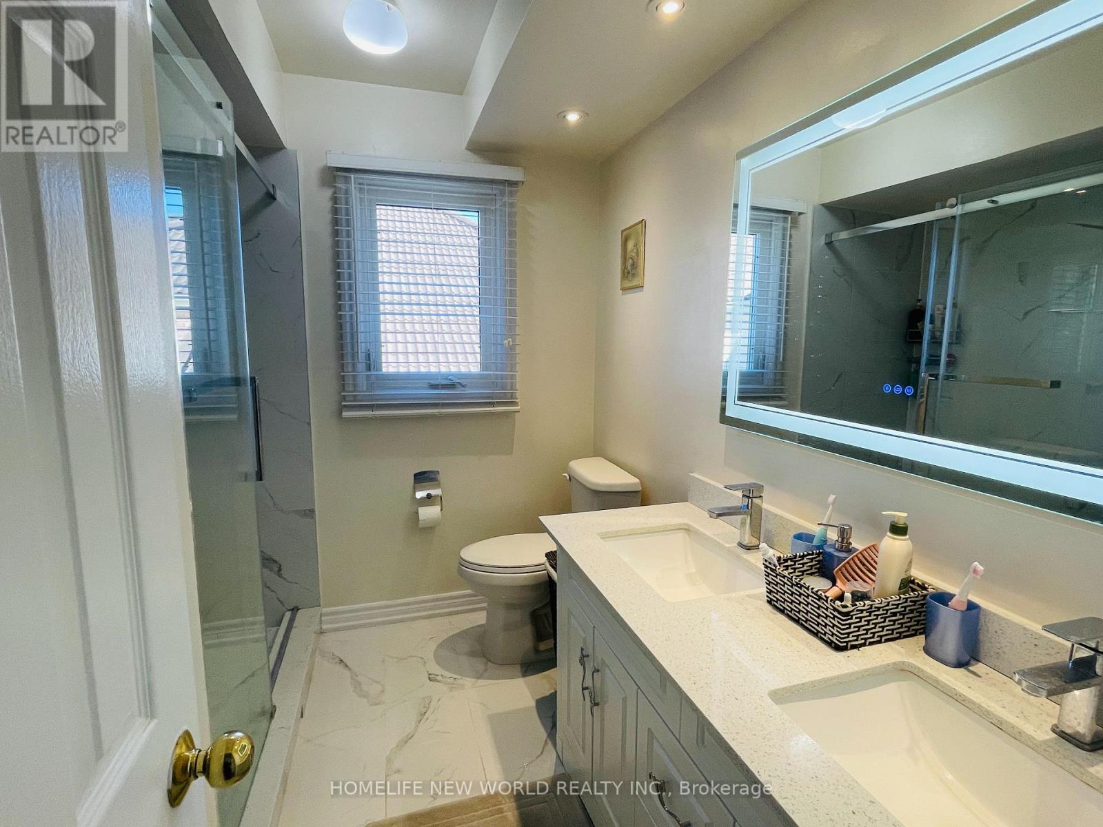 32 Halstead Drive, Markham, Ontario L3R 7Z7 - Photo 13 - N12837768