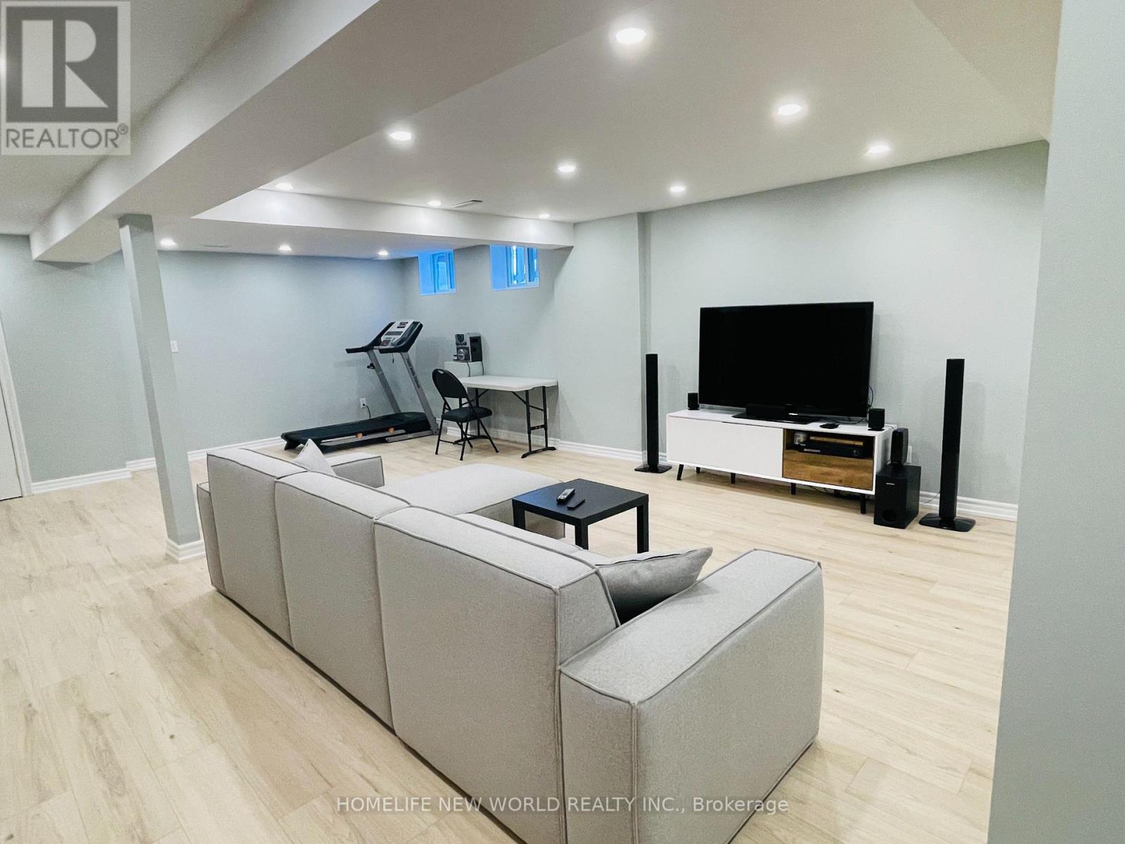 32 Halstead Drive, Markham, Ontario L3R 7Z7 - Photo 18 - N12837768