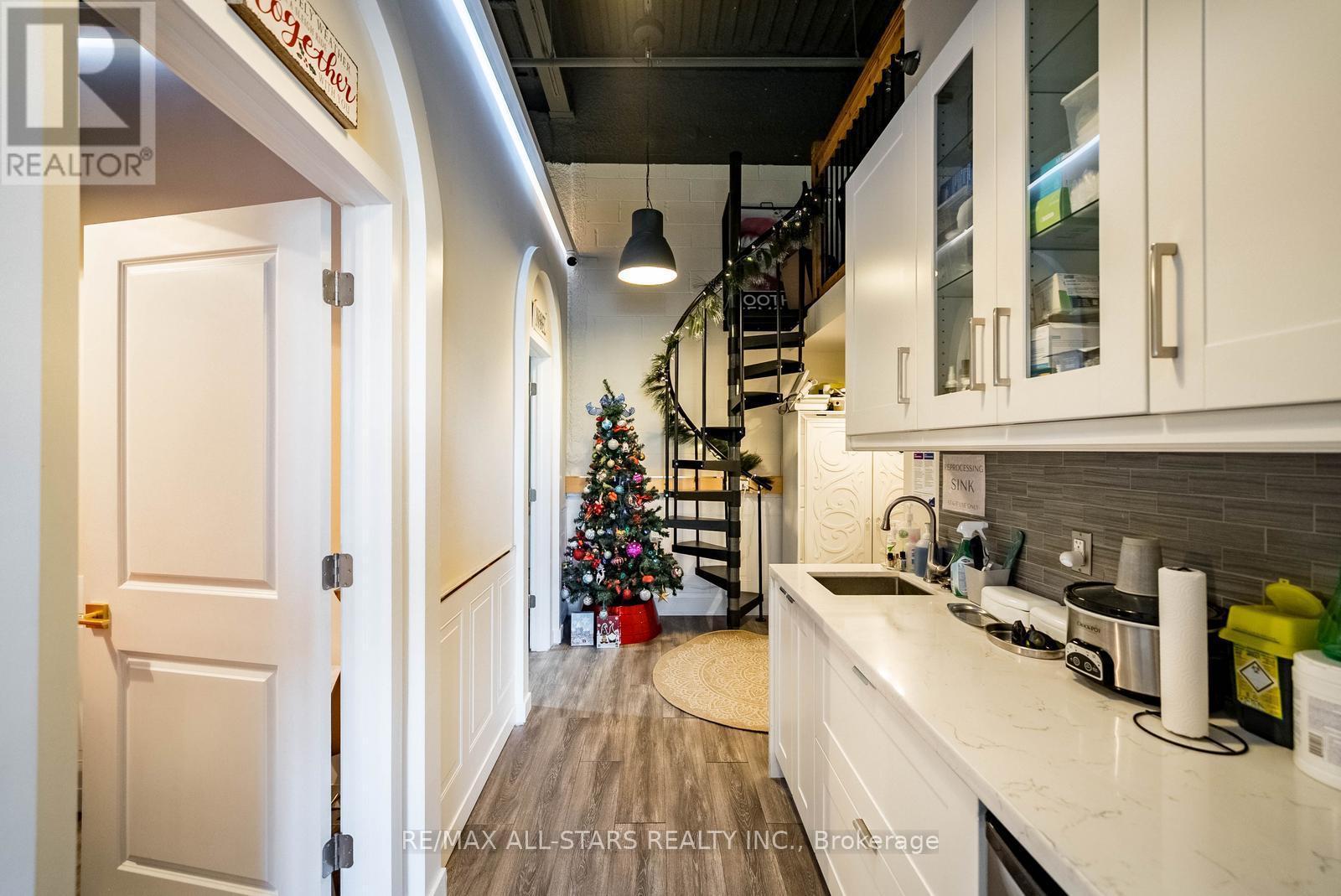 35 - 86 Ringwood Drive, Whitchurch-Stouffville, Ontario  L4A 1C3 - Photo 11 - N12837790