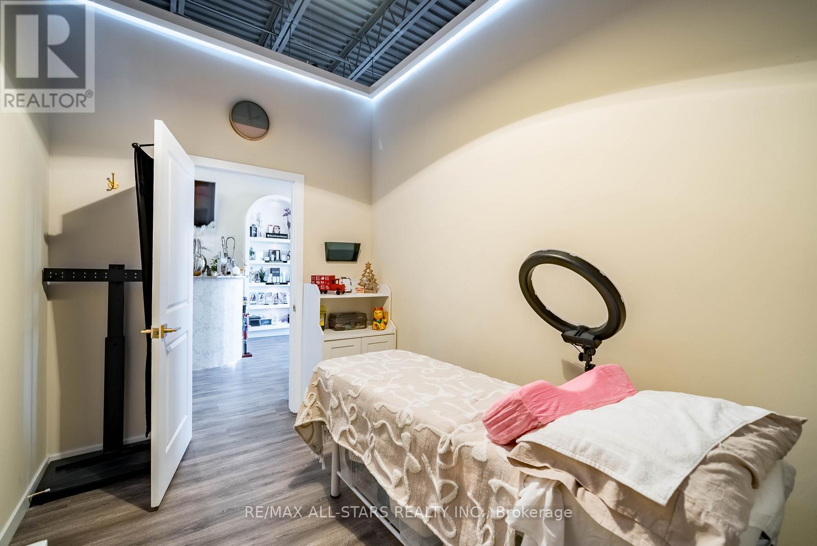 35 - 86 Ringwood Drive, Whitchurch-Stouffville, Ontario  L4A 1C3 - Photo 17 - N12837790