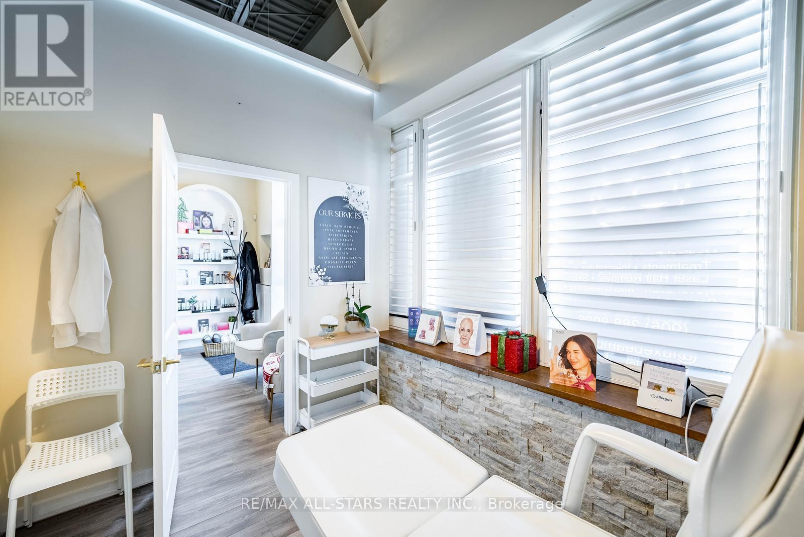 35 - 86 Ringwood Drive, Whitchurch-Stouffville, Ontario  L4A 1C3 - Photo 19 - N12837790