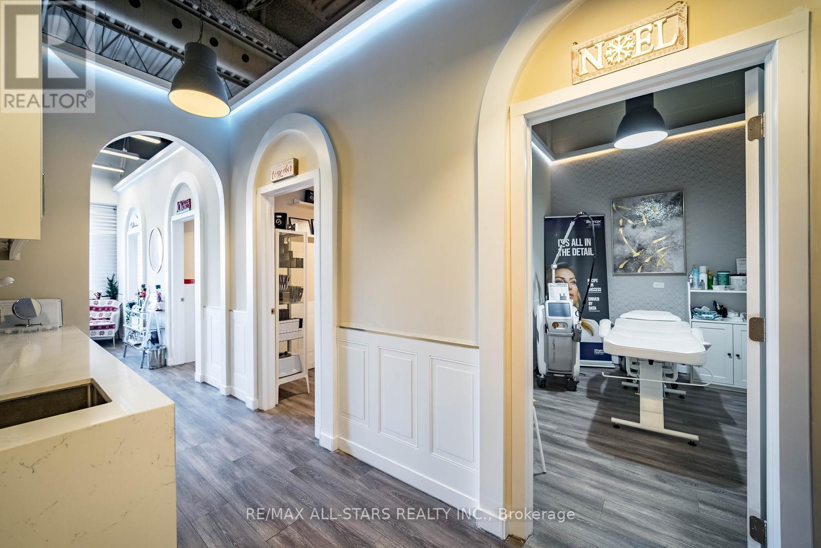 35 - 86 Ringwood Drive, Whitchurch-Stouffville, Ontario  L4A 1C3 - Photo 9 - N12837790