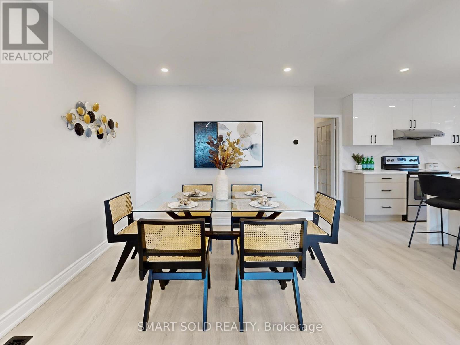 76 Clancy Drive, Toronto, Ontario  M2J 2V8 - Photo 5 - C12837472