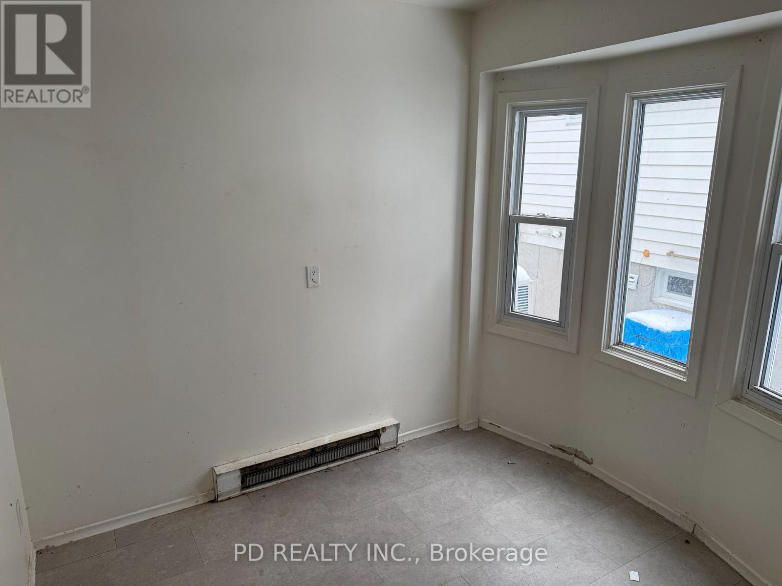 831 Milford Drive, Peterborough (Ashburnham Ward 4), Ontario  K9J 8K3 - Photo 11 - X12837470