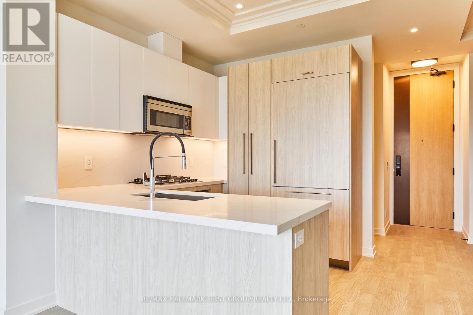 407 - 123 Maurice Drive, Oakville, Ontario  L6K 2W6 - Photo 11 - W12837776