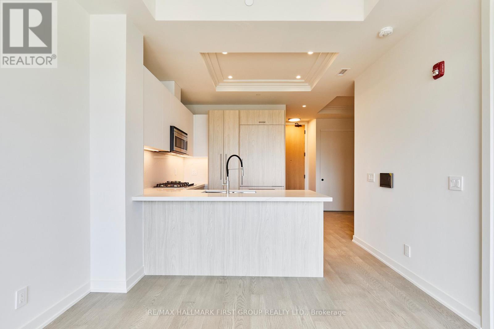 407 - 123 Maurice Drive, Oakville, Ontario  L6K 2W6 - Photo 12 - W12837778