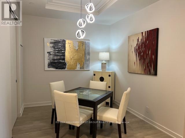 407 - 123 Maurice Drive, Oakville, Ontario  L6K 2W6 - Photo 6 - W12837778