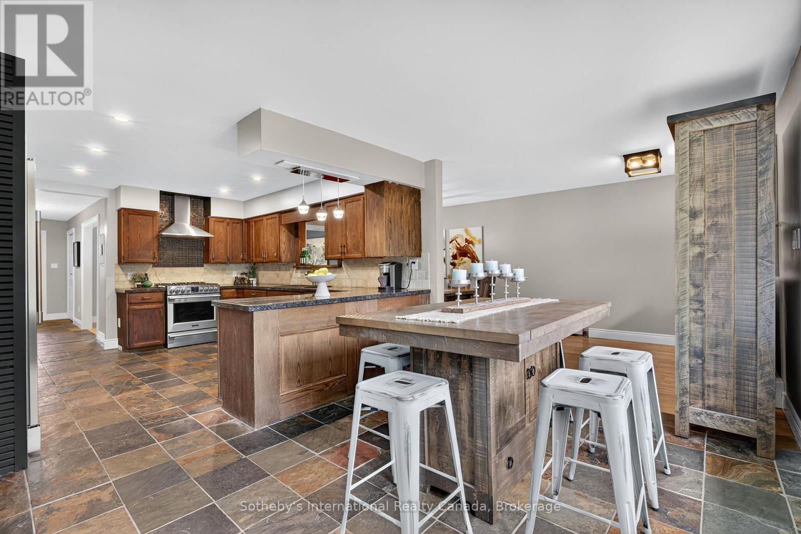 79 Caroline Street W, Clearview (Creemore), Ontario  L0M 1G0 - Photo 13 - S12837852