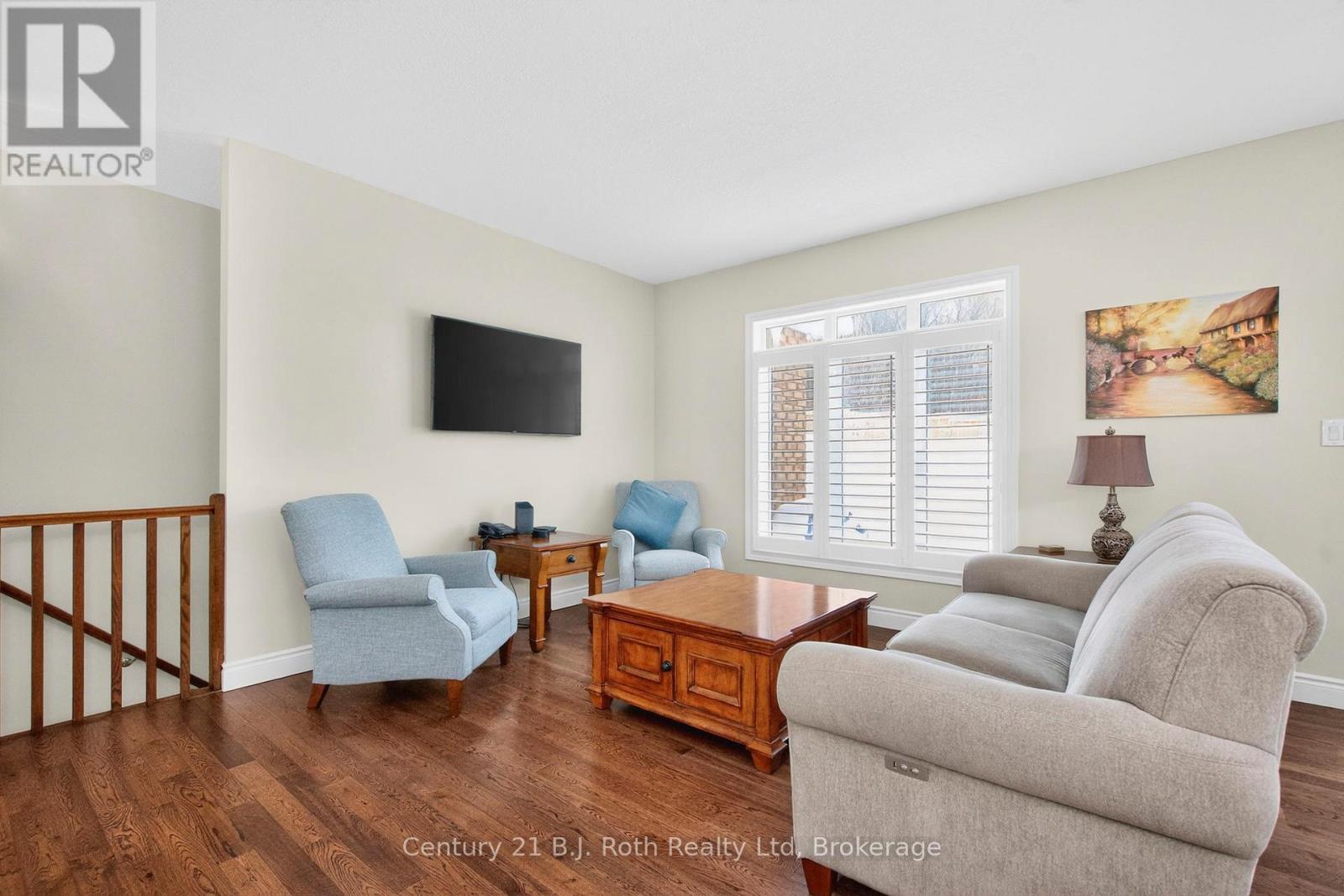 53 Hunter Avenue, Tay, Ontario  L0K 2A0 - Photo 15 - S12837874