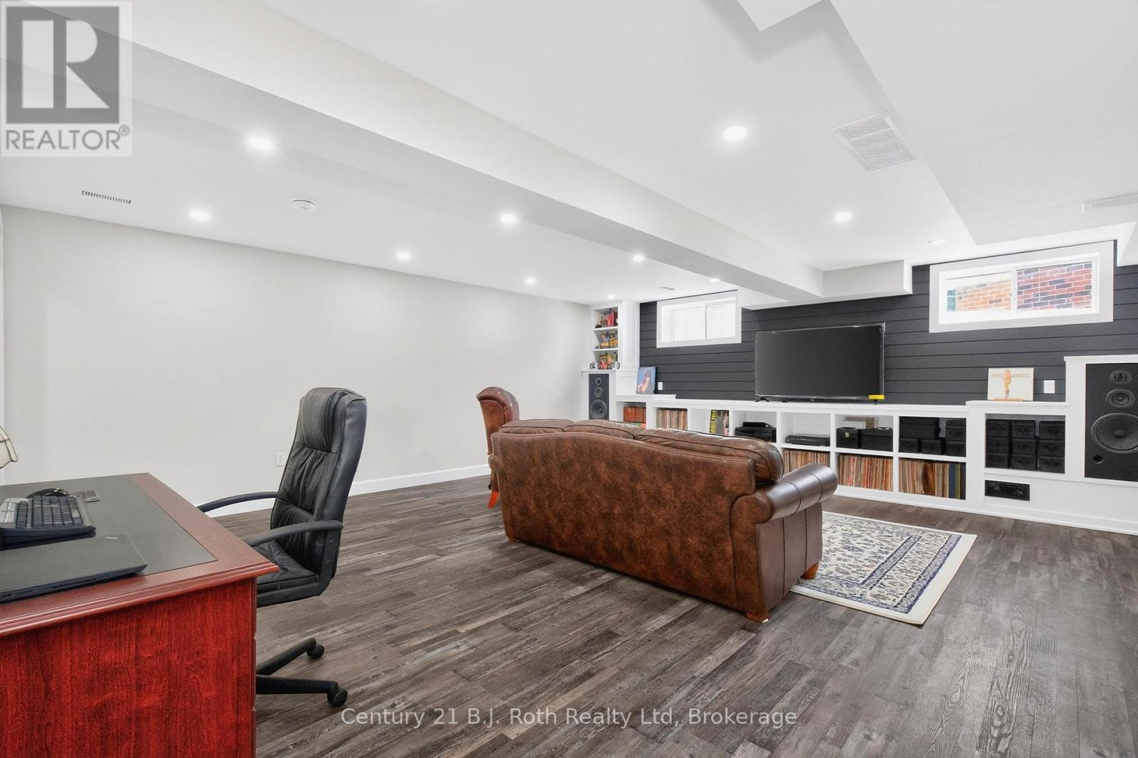 53 Hunter Avenue, Tay, Ontario  L0K 2A0 - Photo 27 - S12837874