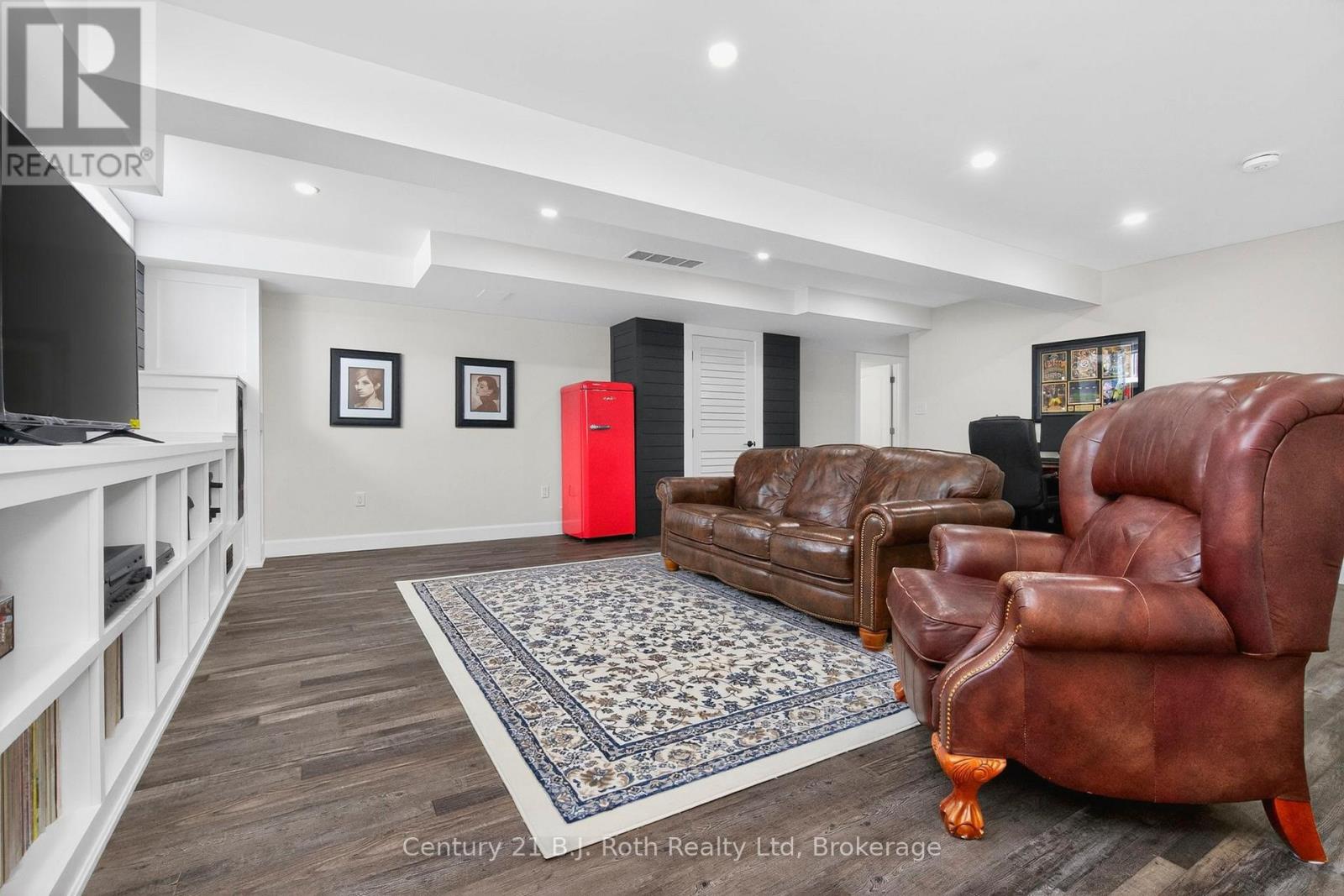 53 Hunter Avenue, Tay, Ontario  L0K 2A0 - Photo 30 - S12837874