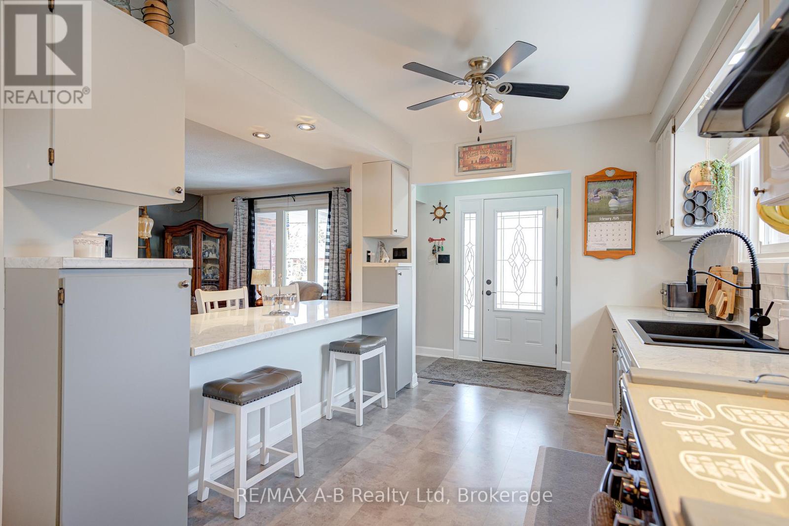 231 Whitelock Street, Stratford, Ontario  N5A 7L2 - Photo 10 - X12837804