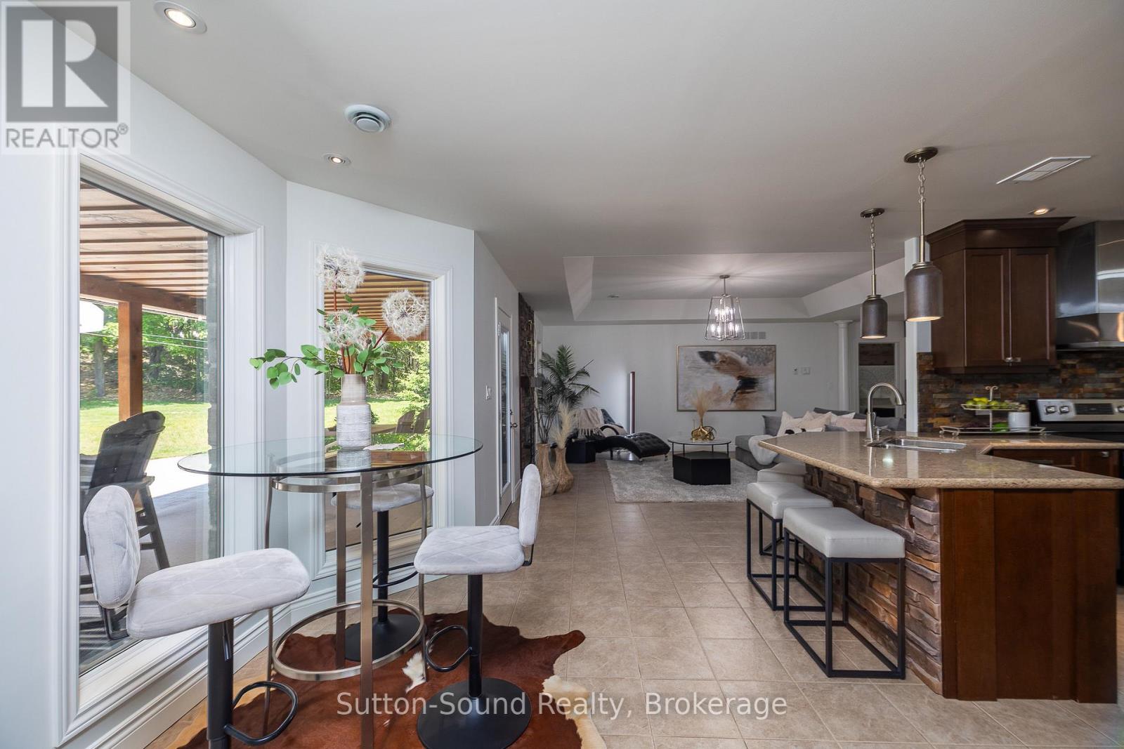 505556 Grey Road 1 Road, Georgian Bluffs, Ontario N0H 1S0 - Photo 17 - X12837812