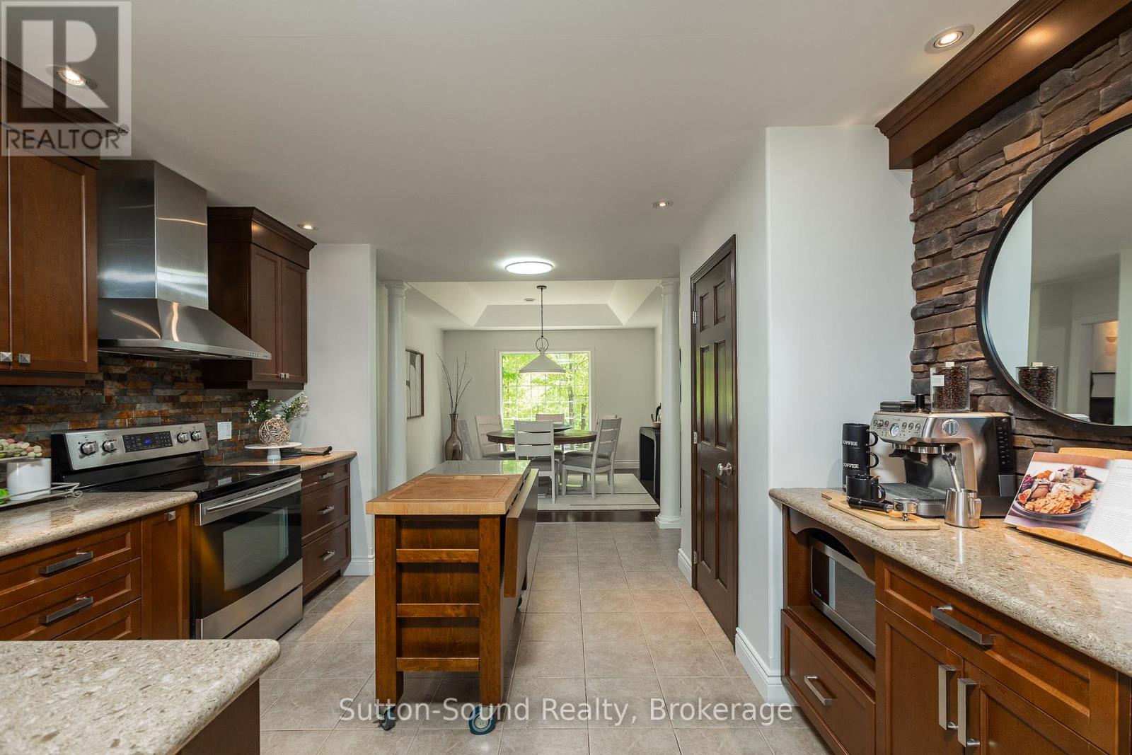 505556 Grey Road 1 Road, Georgian Bluffs, Ontario N0H 1S0 - Photo 21 - X12837812