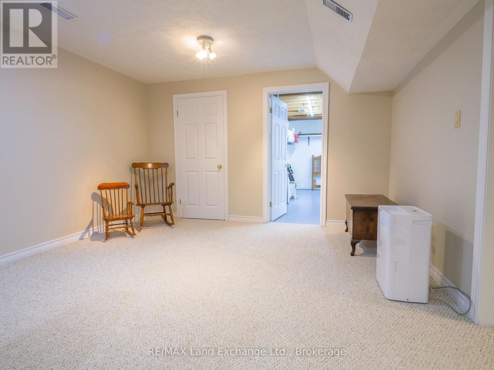 375 Stafford Street, Saugeen Shores, Ontario  N0H 2C1 - Photo 25 - X12837844