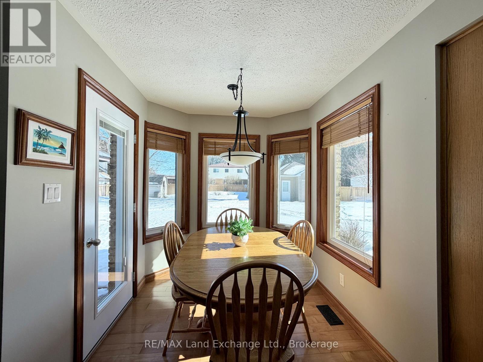 375 Stafford Street, Saugeen Shores, Ontario  N0H 2C1 - Photo 8 - X12837844