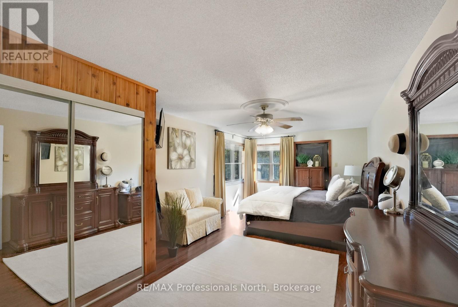 1123 Harcourt Road, Dysart Et Al, Ontario  K0L 1X0 - Photo 17 - X12837850