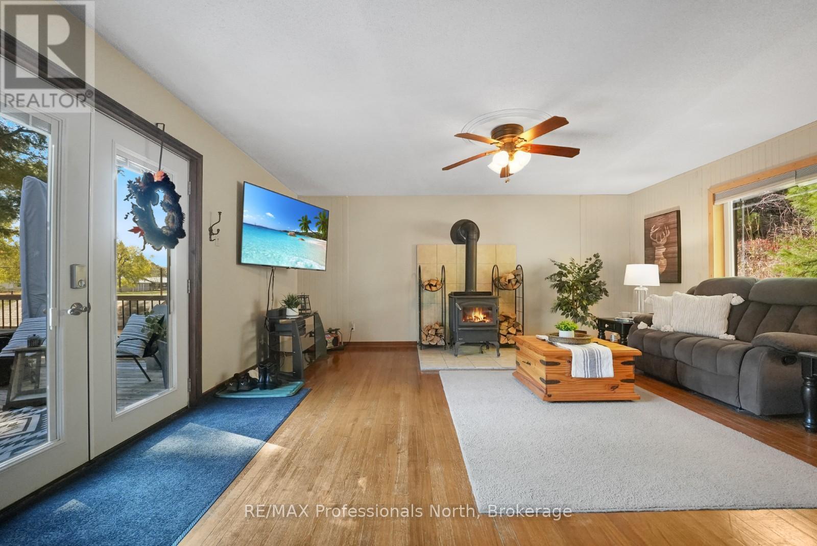 1123 Harcourt Road, Dysart Et Al, Ontario  K0L 1X0 - Photo 4 - X12837850