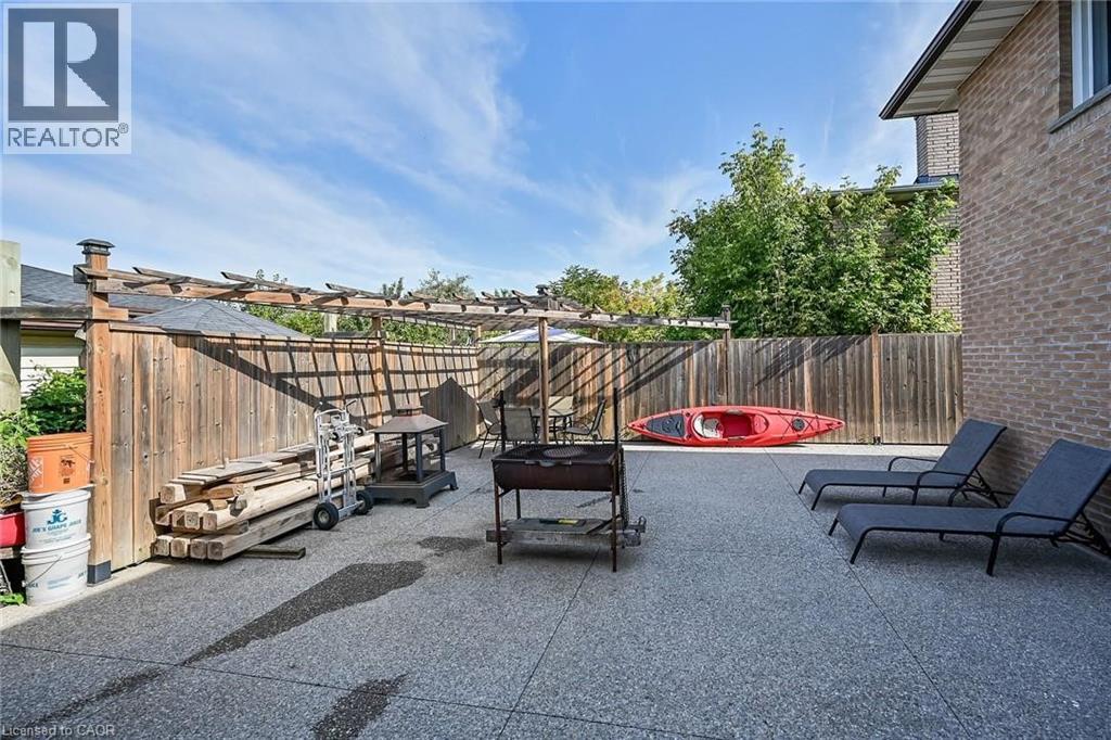 28 Tara Court, Hamilton, Ontario  L8K 6E6 - Photo 48 - 40808435