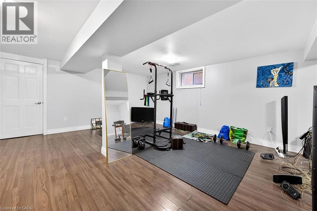 28 Tara Court, Hamilton, Ontario  L8K 6E6 - Photo 42 - 40808435