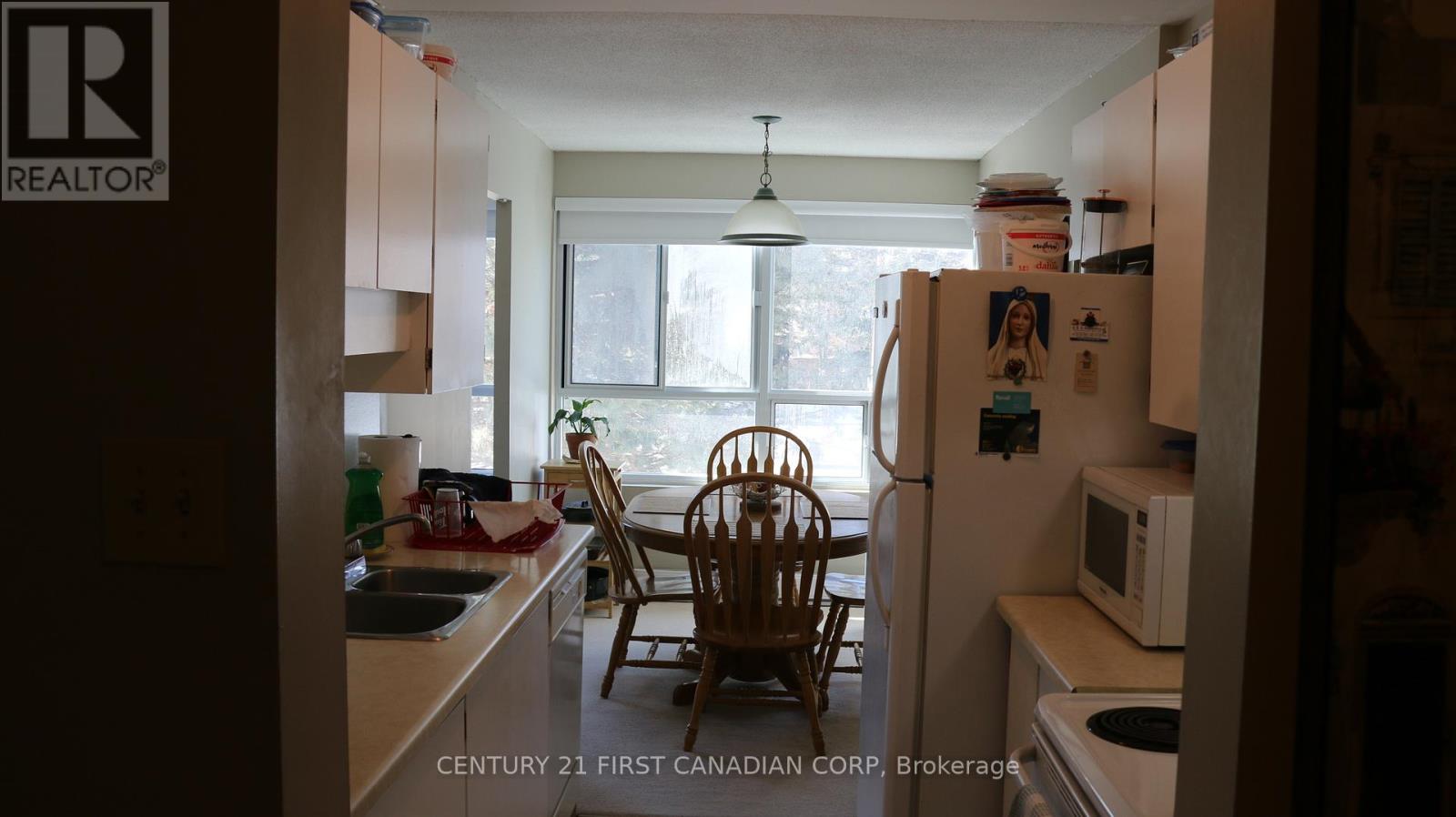 207 - 600 Grenfell Drive, London North, Ontario  N5X 2R8 - Photo 6 - X12837846