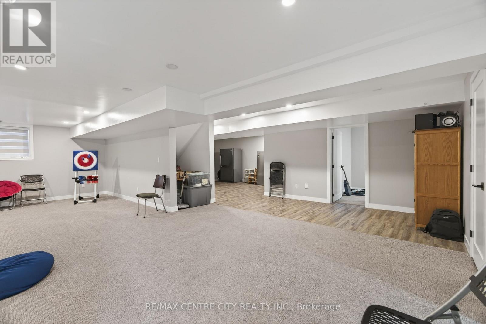 22273 Pratt Siding Road, Southwest Middlesex, Ontario  N0L 1M0 - Photo 28 - X12837856