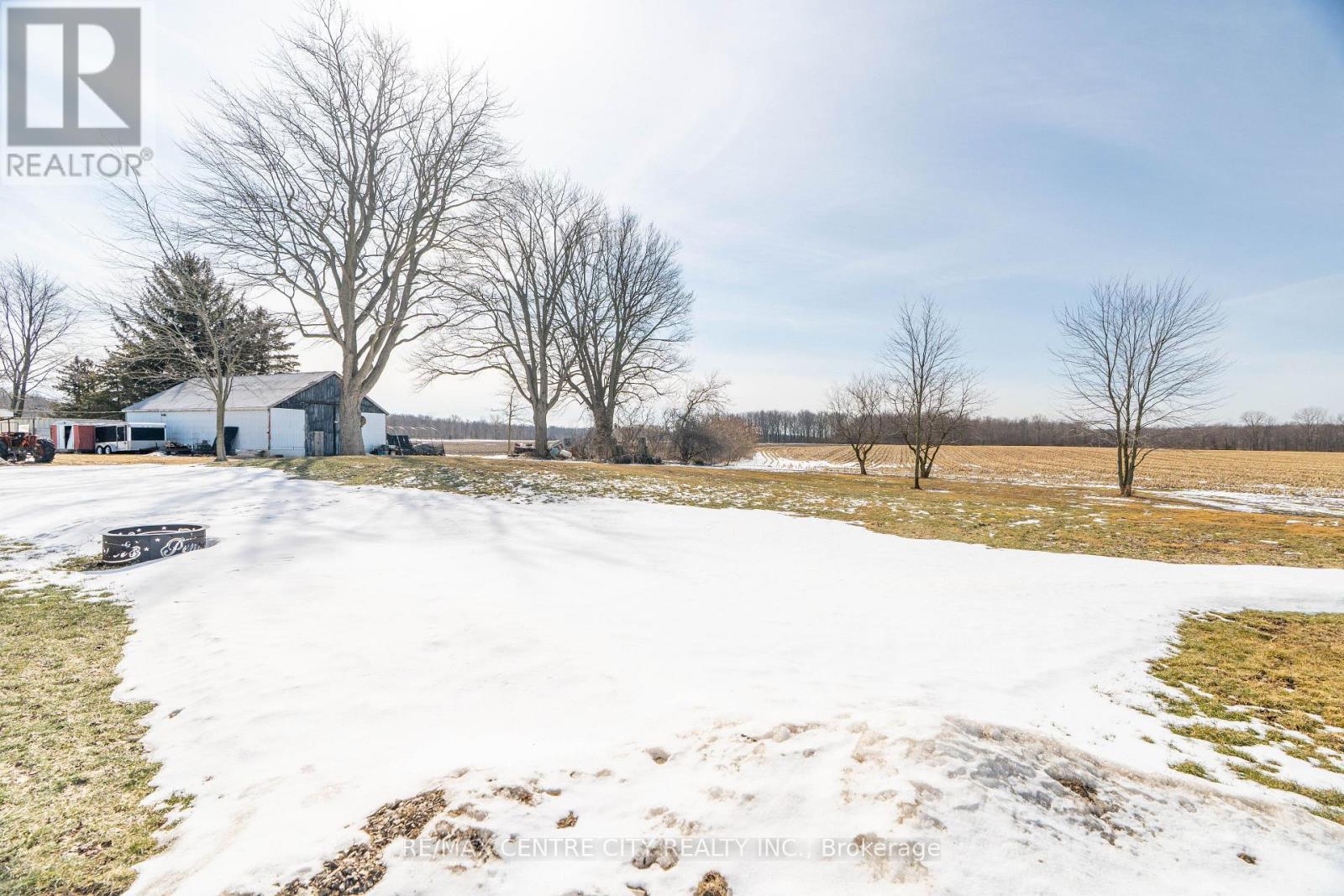 22273 Pratt Siding Road, Southwest Middlesex, Ontario  N0L 1M0 - Photo 40 - X12837856