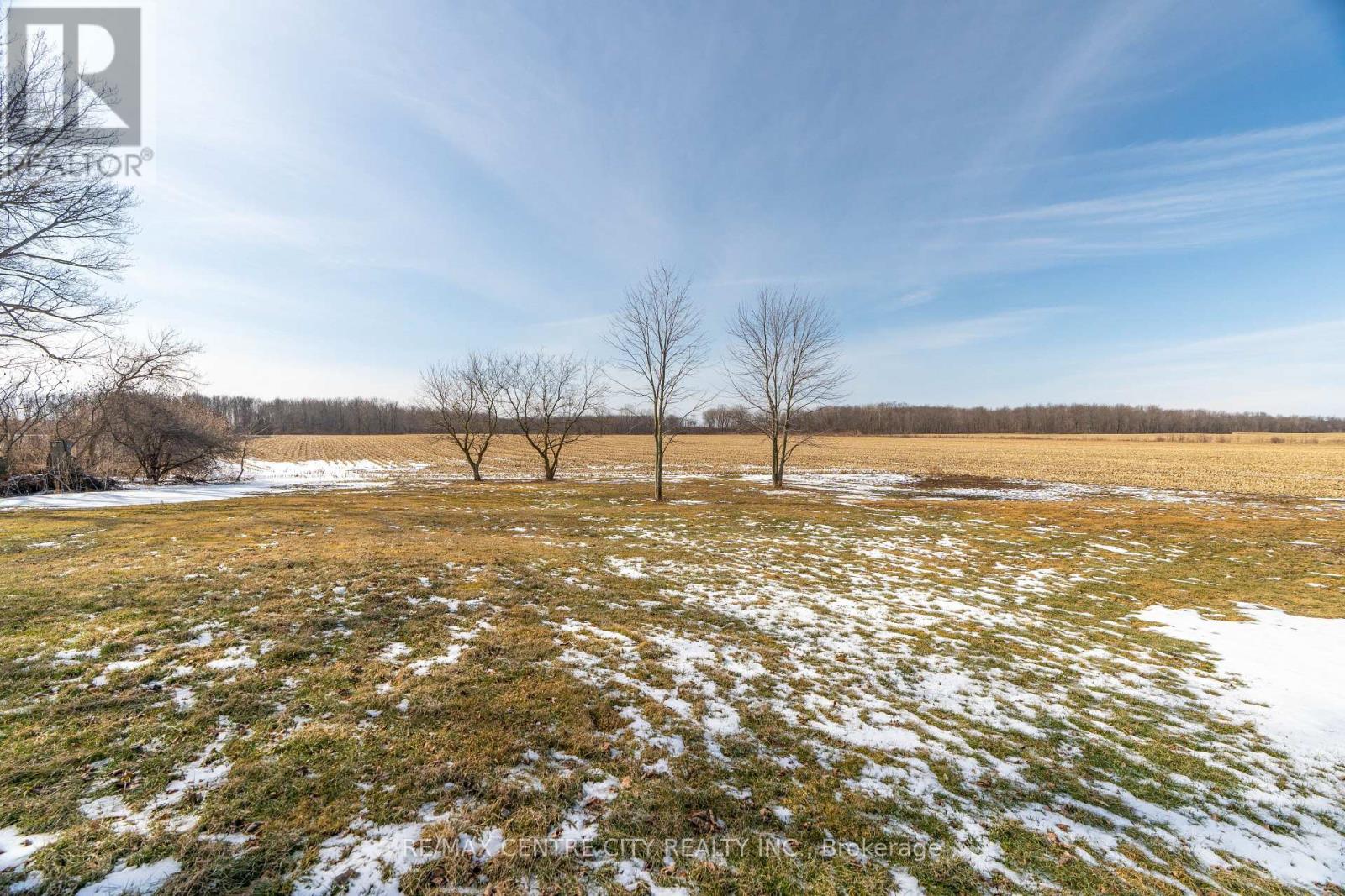 22273 Pratt Siding Road, Southwest Middlesex, Ontario  N0L 1M0 - Photo 42 - X12837856