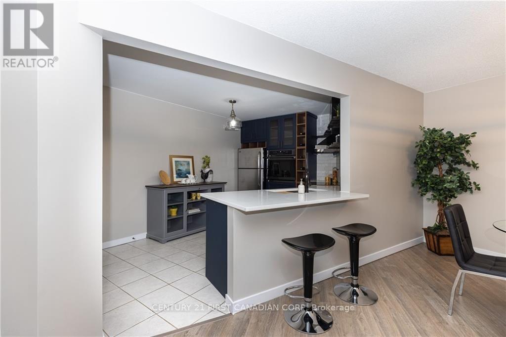 302 - 500 Talbot Street, London East, Ontario  N6A 2S3 - Photo 5 - X12837900