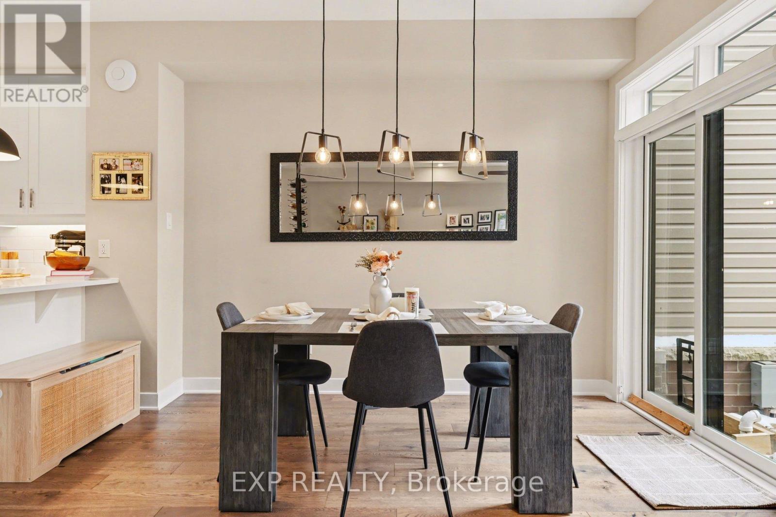 567 Rathburn Lane, Ottawa, Ontario  K1T 0T3 - Photo 9 - X12837872