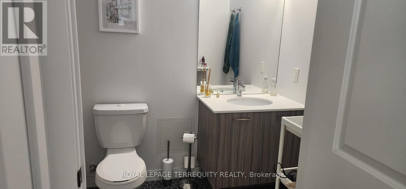 501 - 11 Lillian Street, Toronto, Ontario  M4S 0C3 - Photo 19 - C12816300