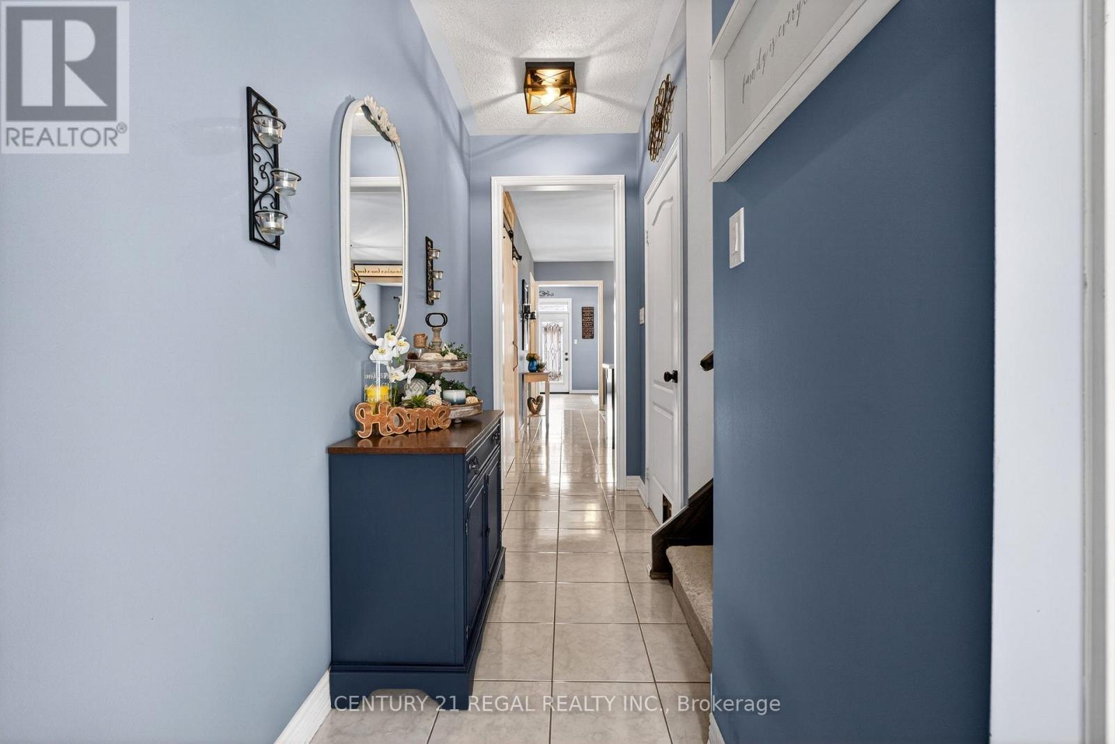 94 Thomas Woodlock Street, Clarington, Ontario  L1B 1G9 - Photo 5 - E12832412