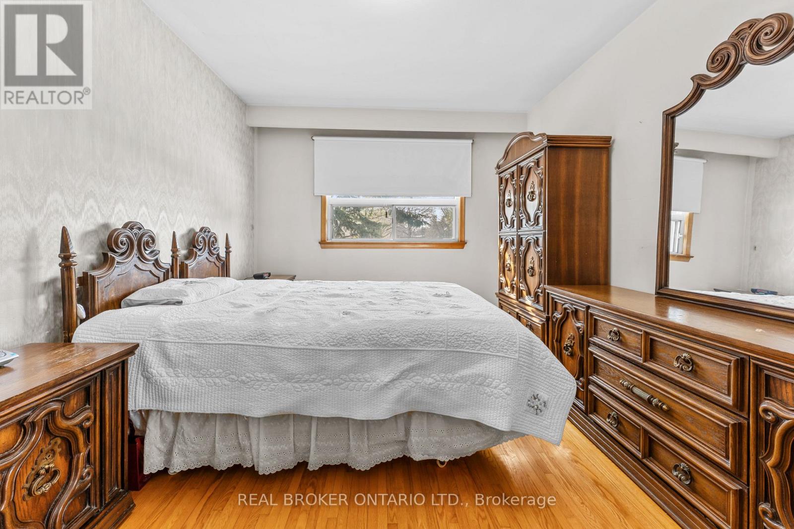 23 Beaumaris Crescent, Toronto, Ontario  M9R 1N7 - Photo 16 - W12837746