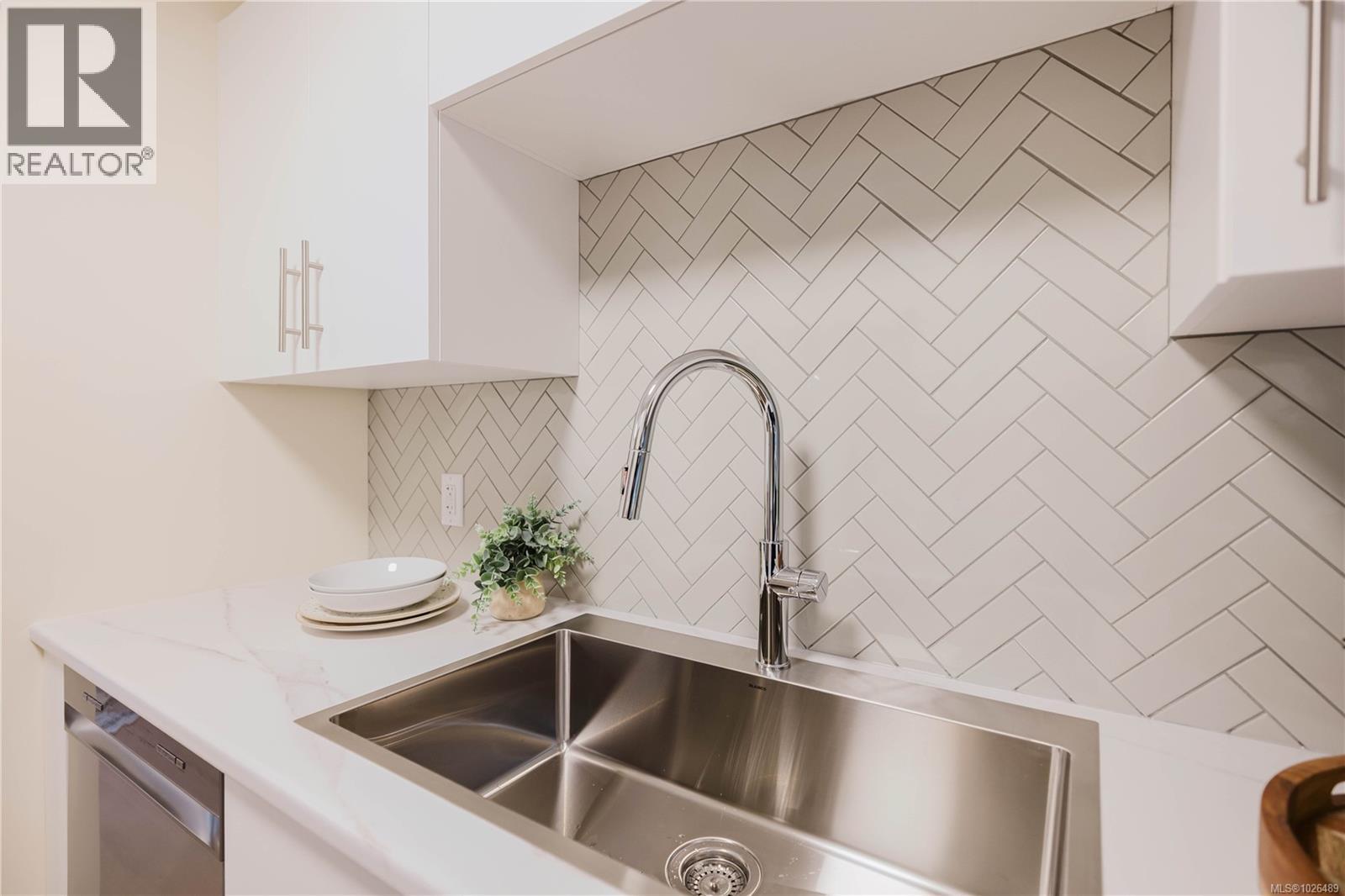 304 689 Bay St, Victoria, British Columbia  V8T 4M9 - Photo 14 - 1026489