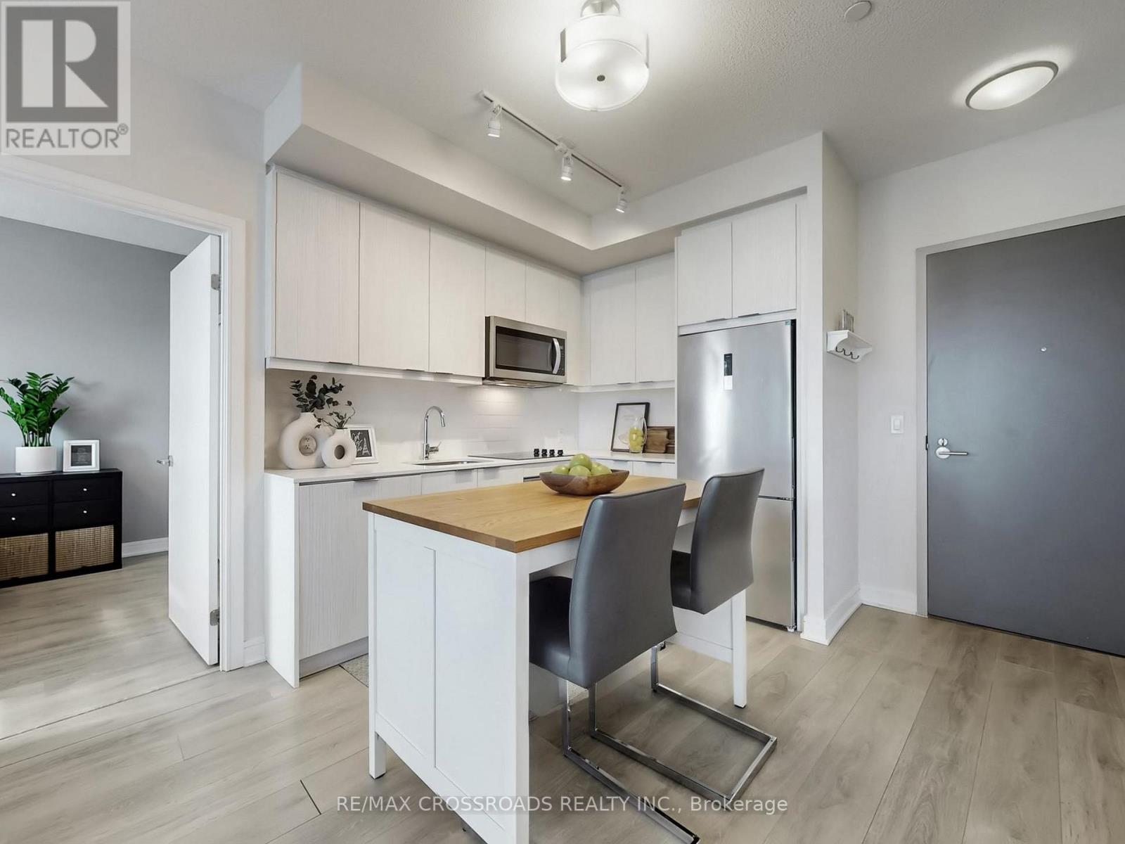 503 - 38 Forest Manor Road, Toronto, Ontario M2J 0H4 - Photo 6 - C12837800