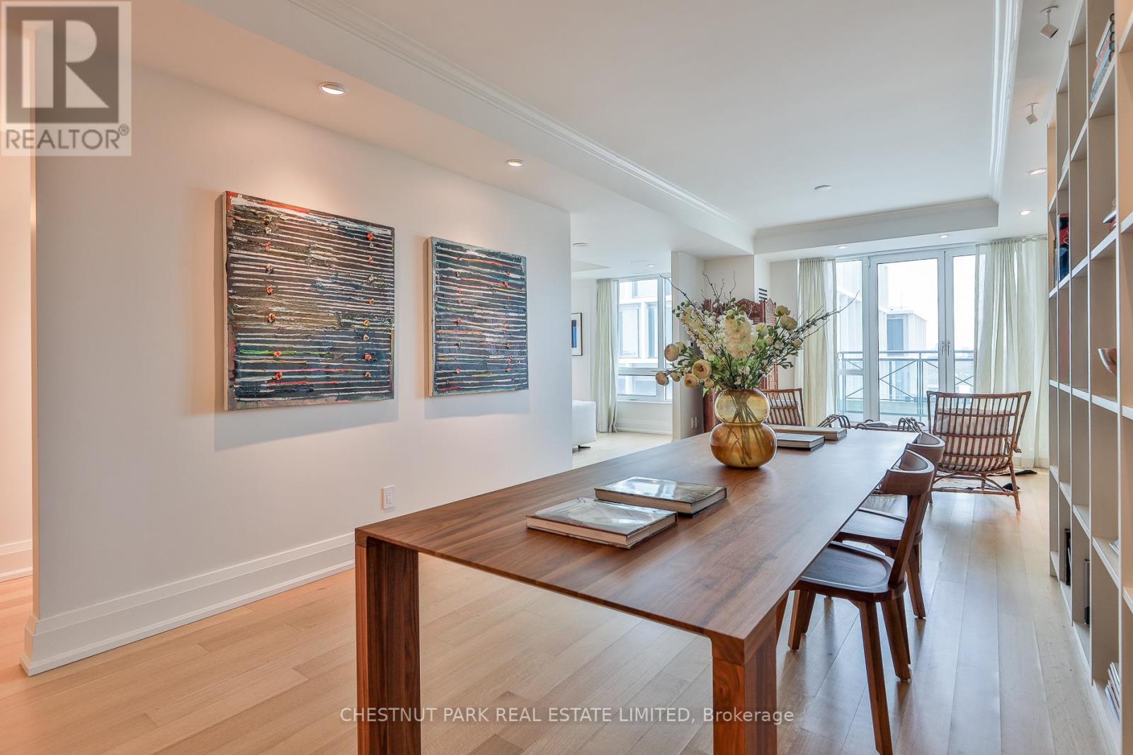 909 - 25 Scrivener Square, Toronto, Ontario  M4W 3Y6 - Photo 10 - C12837834