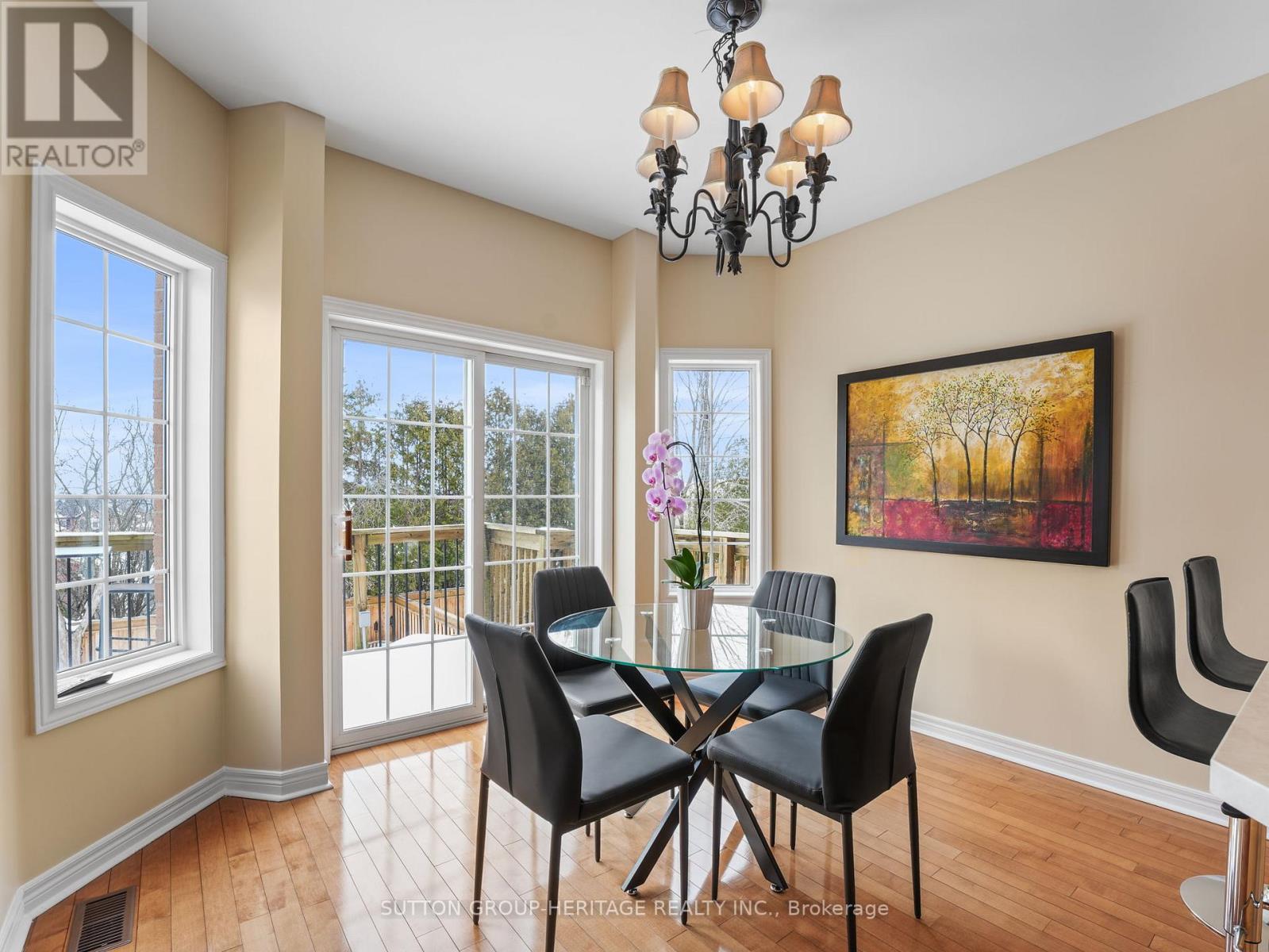 21 Sheldon Drive, Ajax, Ontario  L1T 4K7 - Photo 14 - E12837808