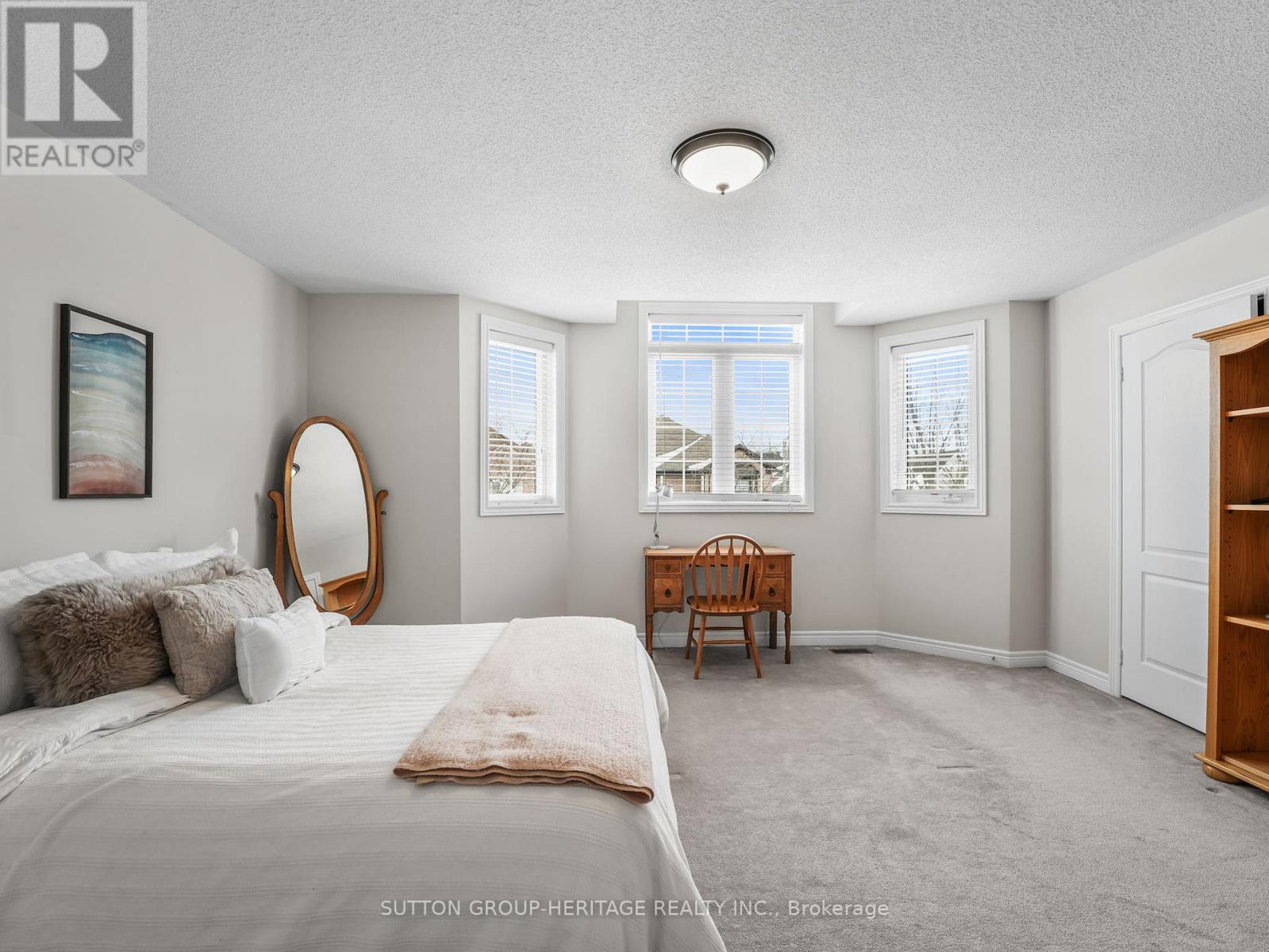 21 Sheldon Drive, Ajax, Ontario  L1T 4K7 - Photo 25 - E12837808