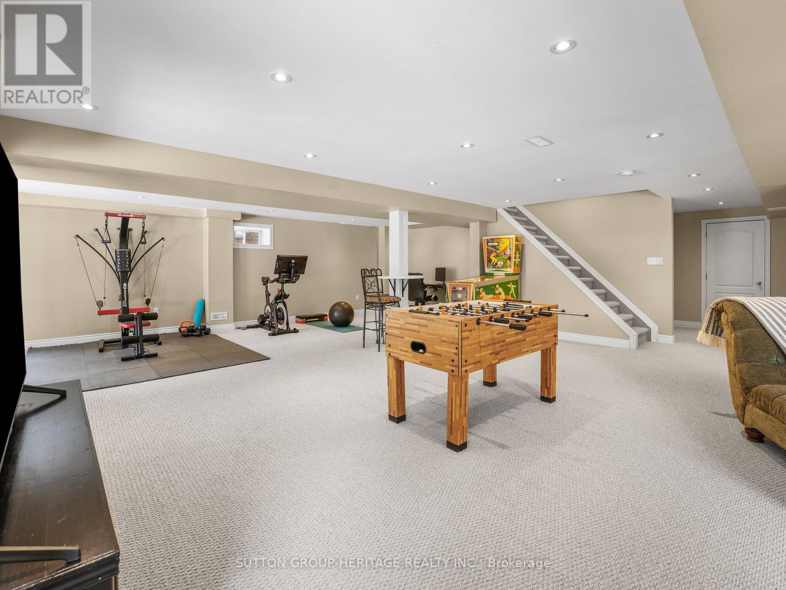 21 Sheldon Drive, Ajax, Ontario  L1T 4K7 - Photo 34 - E12837808