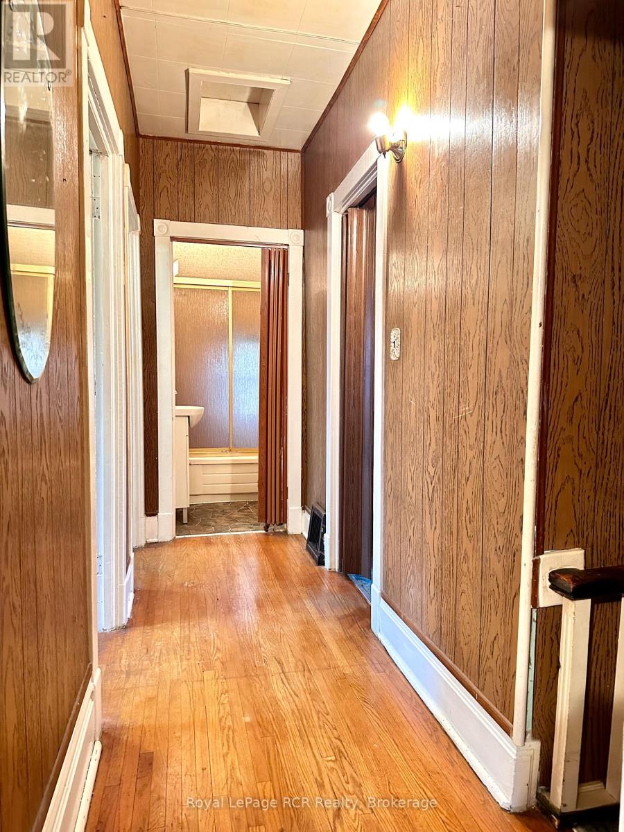 462 12th Street, Hanover, Ontario  N4N 1V9 - Photo 29 - X12837636