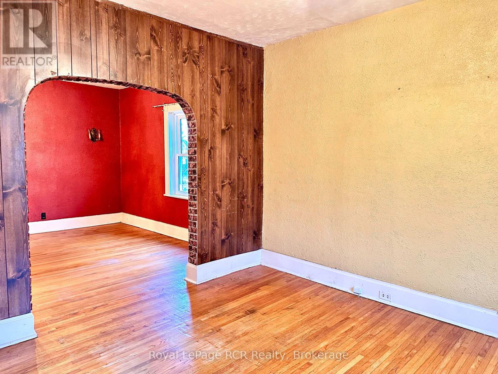 462 12th Street, Hanover, Ontario  N4N 1V9 - Photo 24 - X12837636