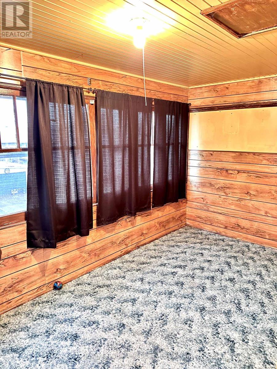 462 12th Street, Hanover, Ontario  N4N 1V9 - Photo 27 - X12837636