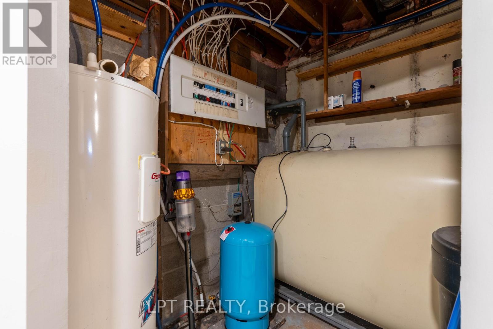 21626 Highway 48 Road, East Gwillimbury, Ontario  L0G 1M0 - Photo 19 - N12837810