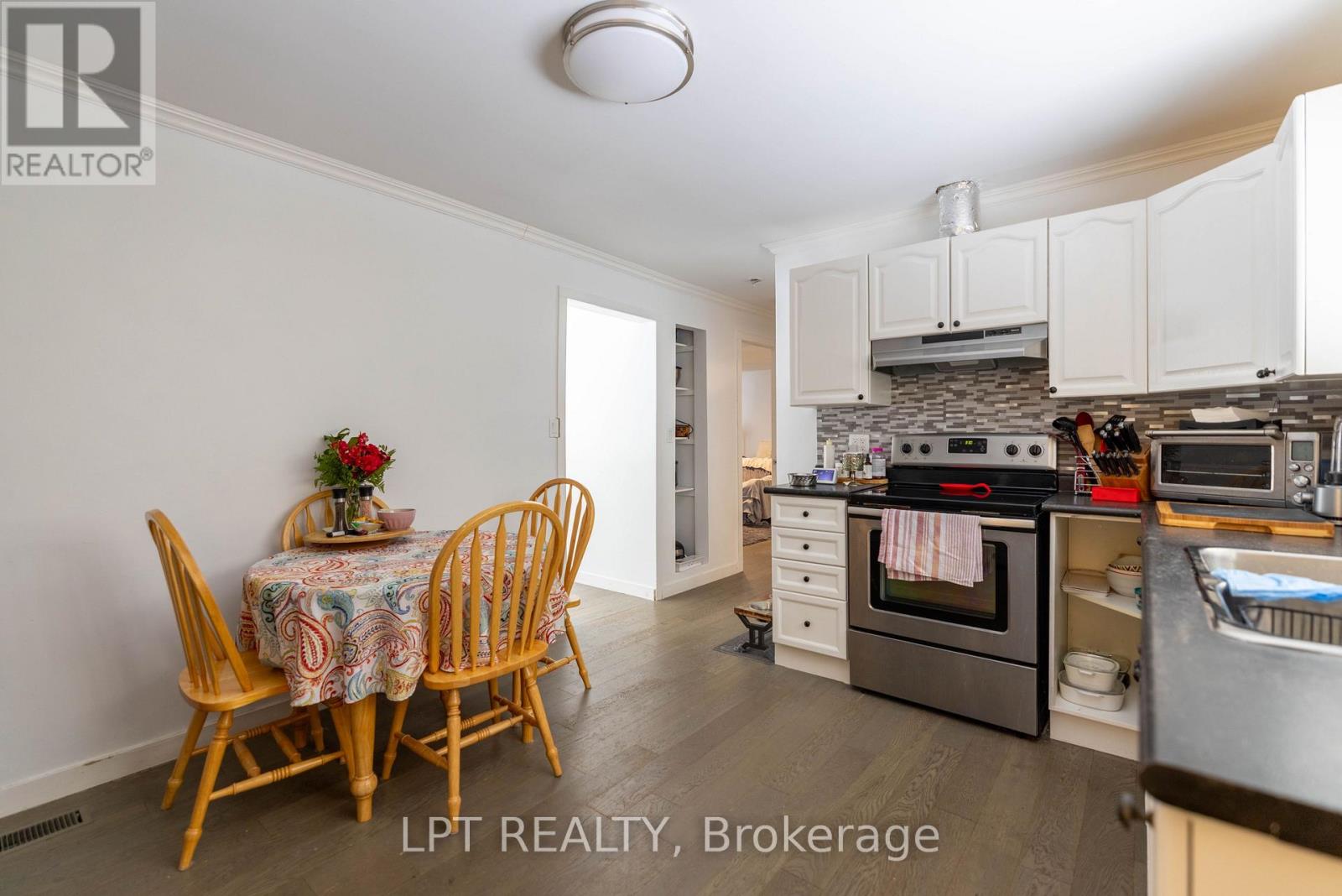 21626 Highway 48 Road, East Gwillimbury, Ontario  L0G 1M0 - Photo 9 - N12837810