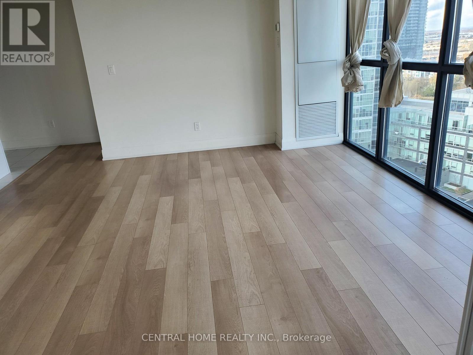 1309 - 2900 Highway 7 Avenue W, Vaughan, Ontario  L4K 0G3 - Photo 8 - N12837818