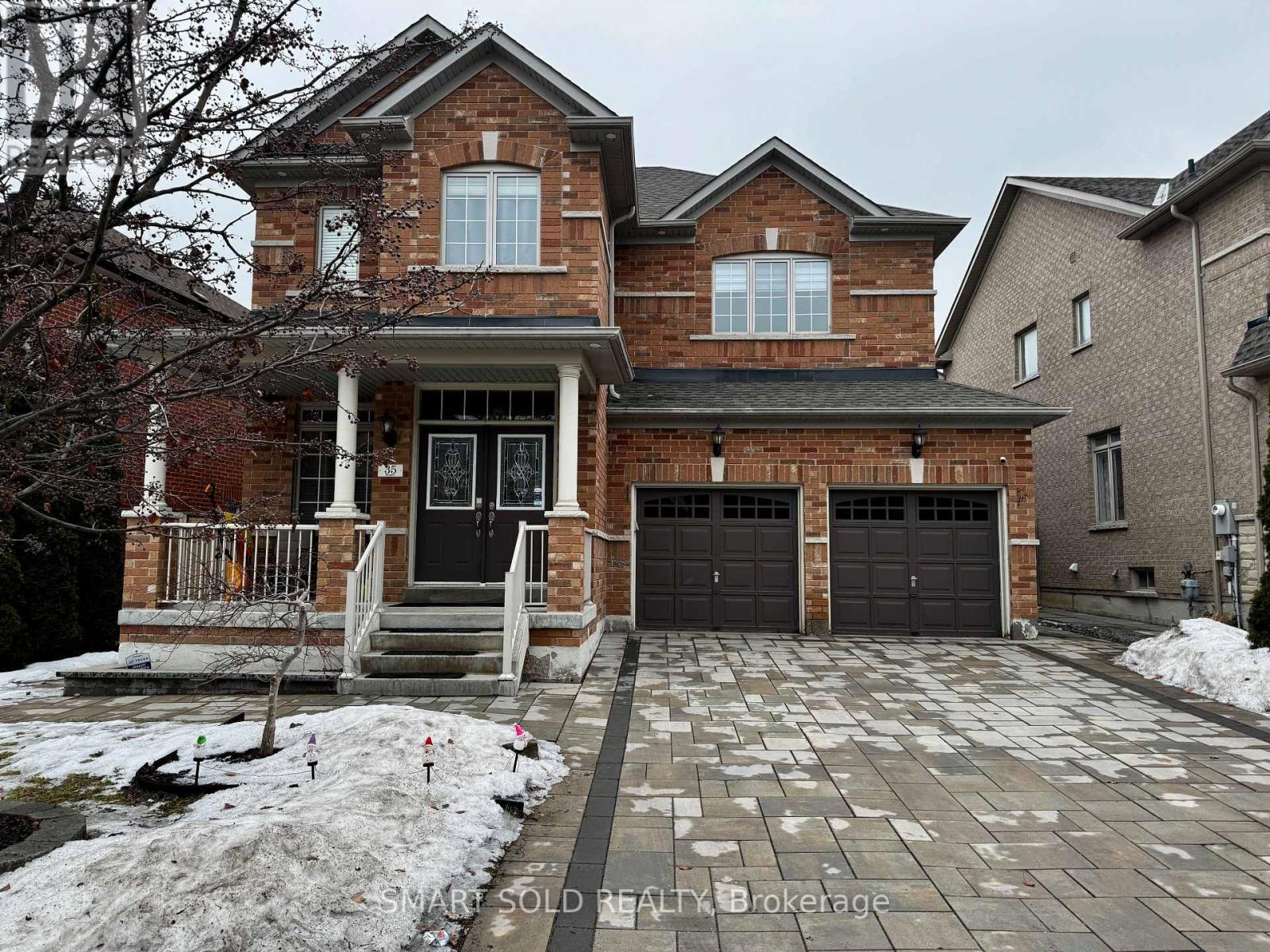 35 Cosford Street, Aurora, Ontario  L4G 0J5 - Photo 1 - N12837824