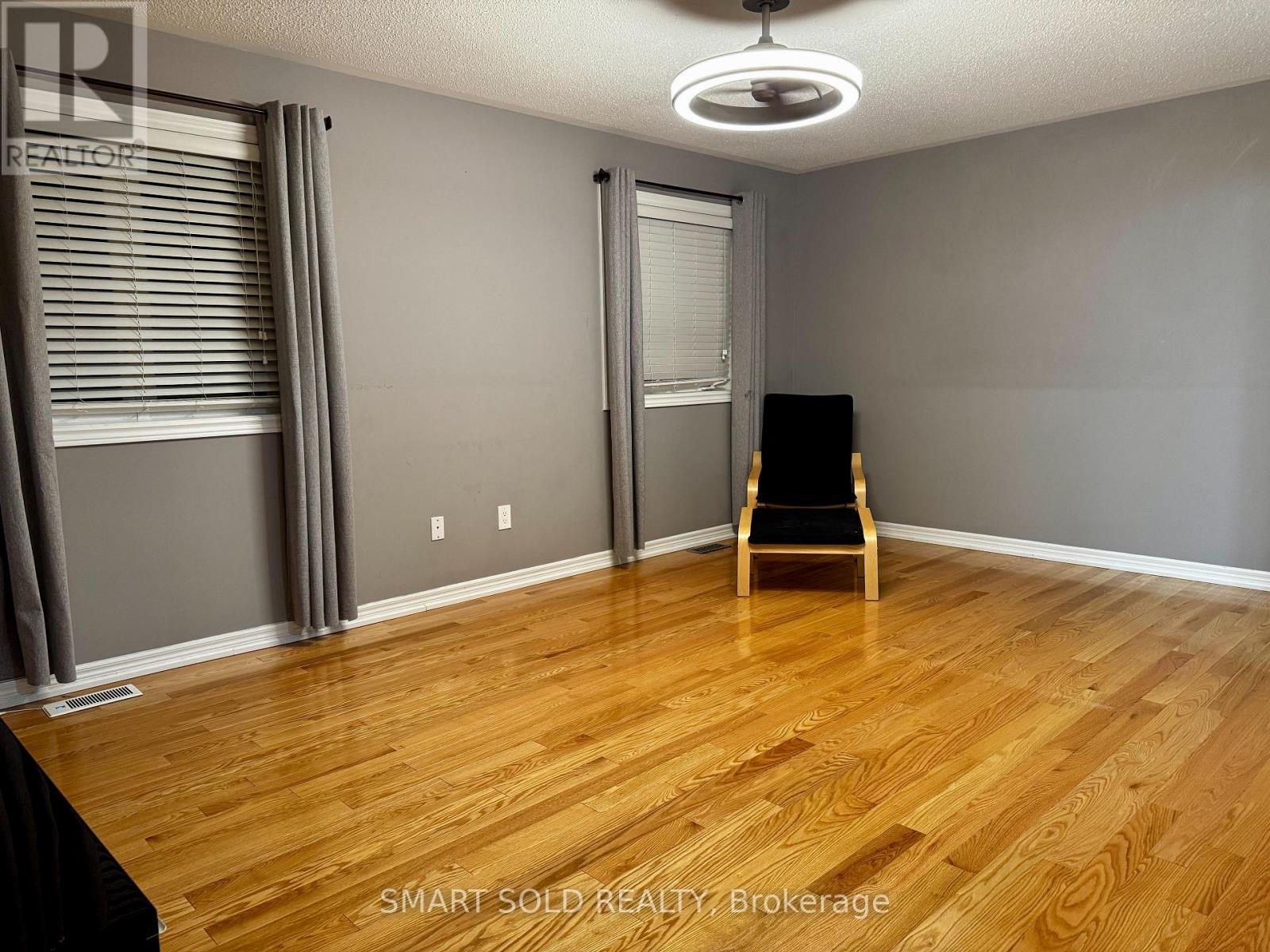 35 Cosford Street, Aurora, Ontario  L4G 0J5 - Photo 10 - N12837824